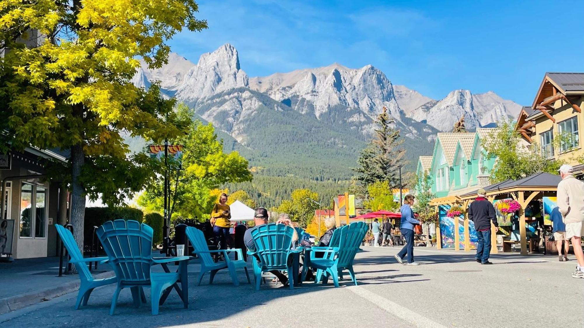 Unit #201 Cozy Mountain View 1Br In Dt Apartment Canmore Exterior foto
